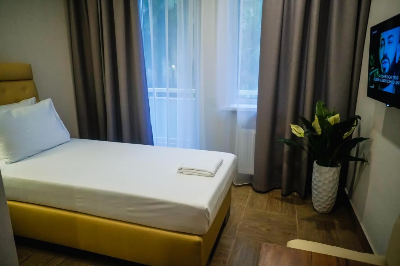 Amza Park Hotel 가그라 외부 사진