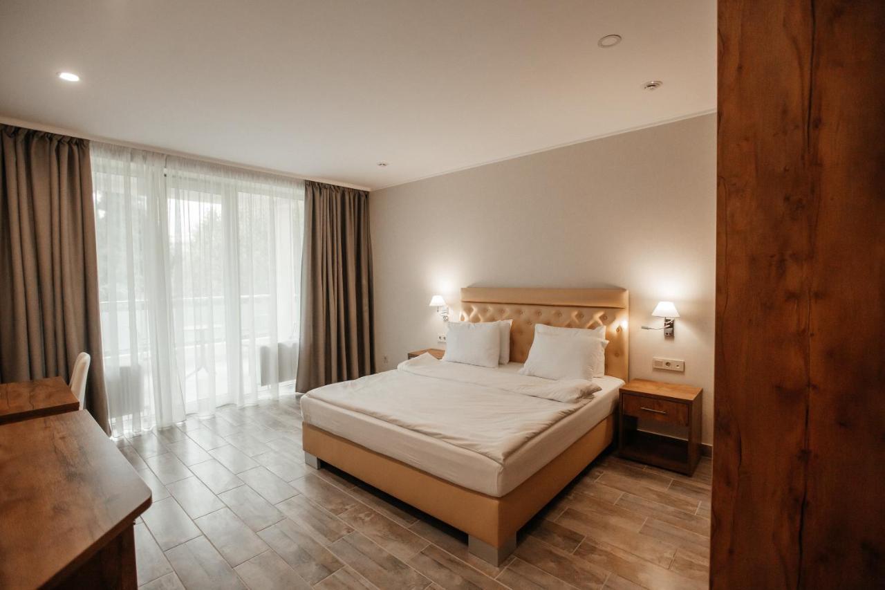 Amza Park Hotel 가그라 외부 사진