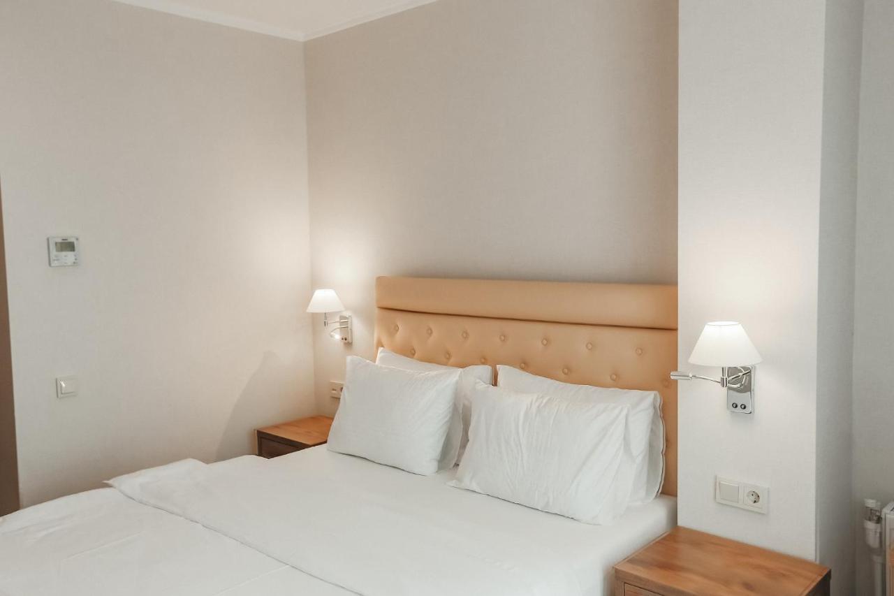 Amza Park Hotel 가그라 외부 사진