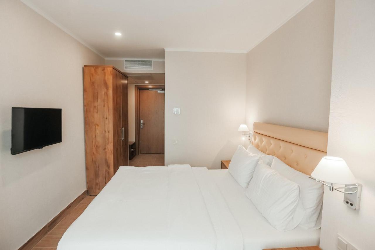 Amza Park Hotel 가그라 외부 사진