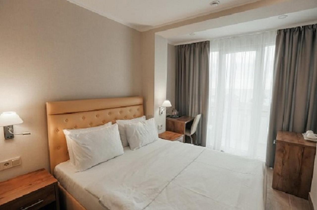 Amza Park Hotel 가그라 외부 사진