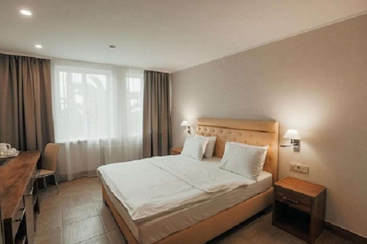 Amza Park Hotel 가그라 외부 사진