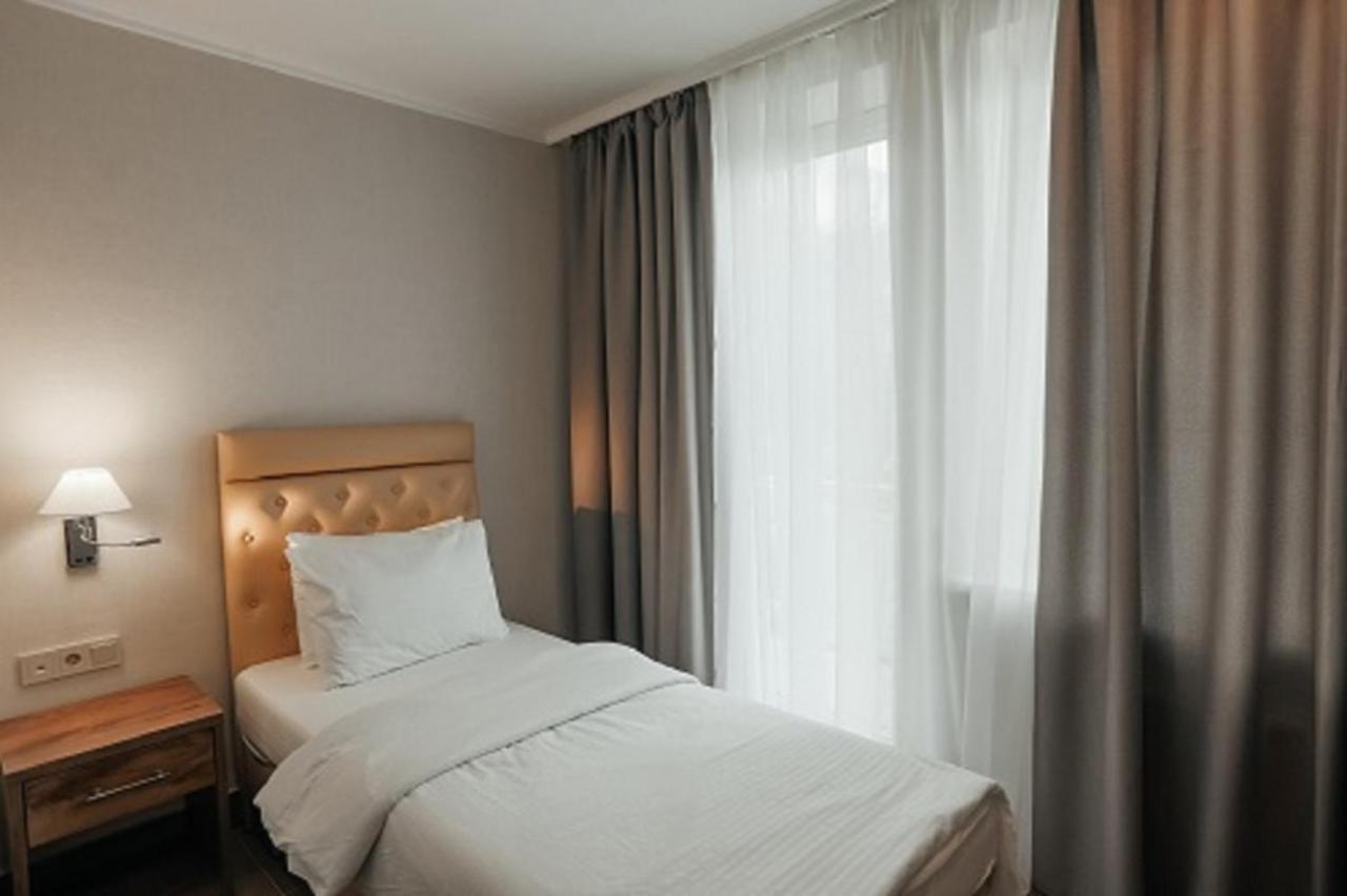 Amza Park Hotel 가그라 외부 사진