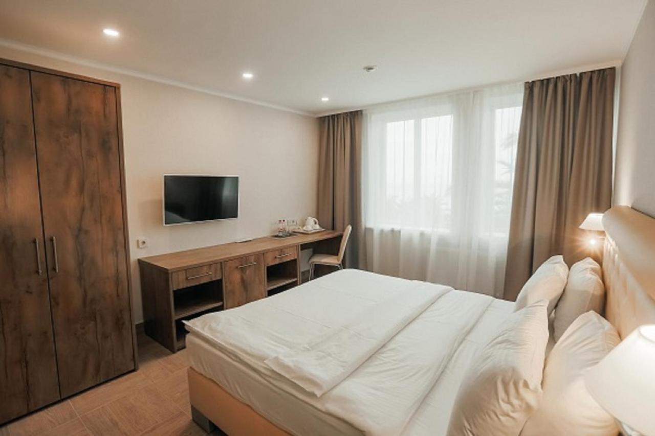 Amza Park Hotel 가그라 외부 사진